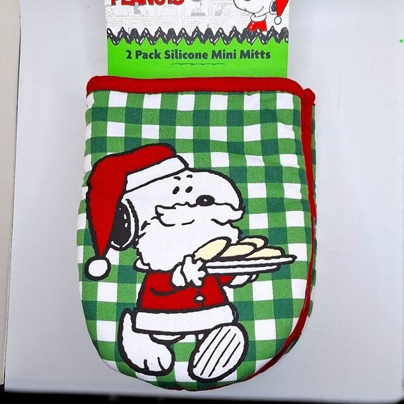 Peanuts Kitchen Peanuts Snoopy Christmas Oven Mitt Set Silicone